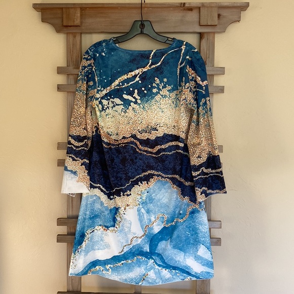 DRESS - Picture 2 of 3